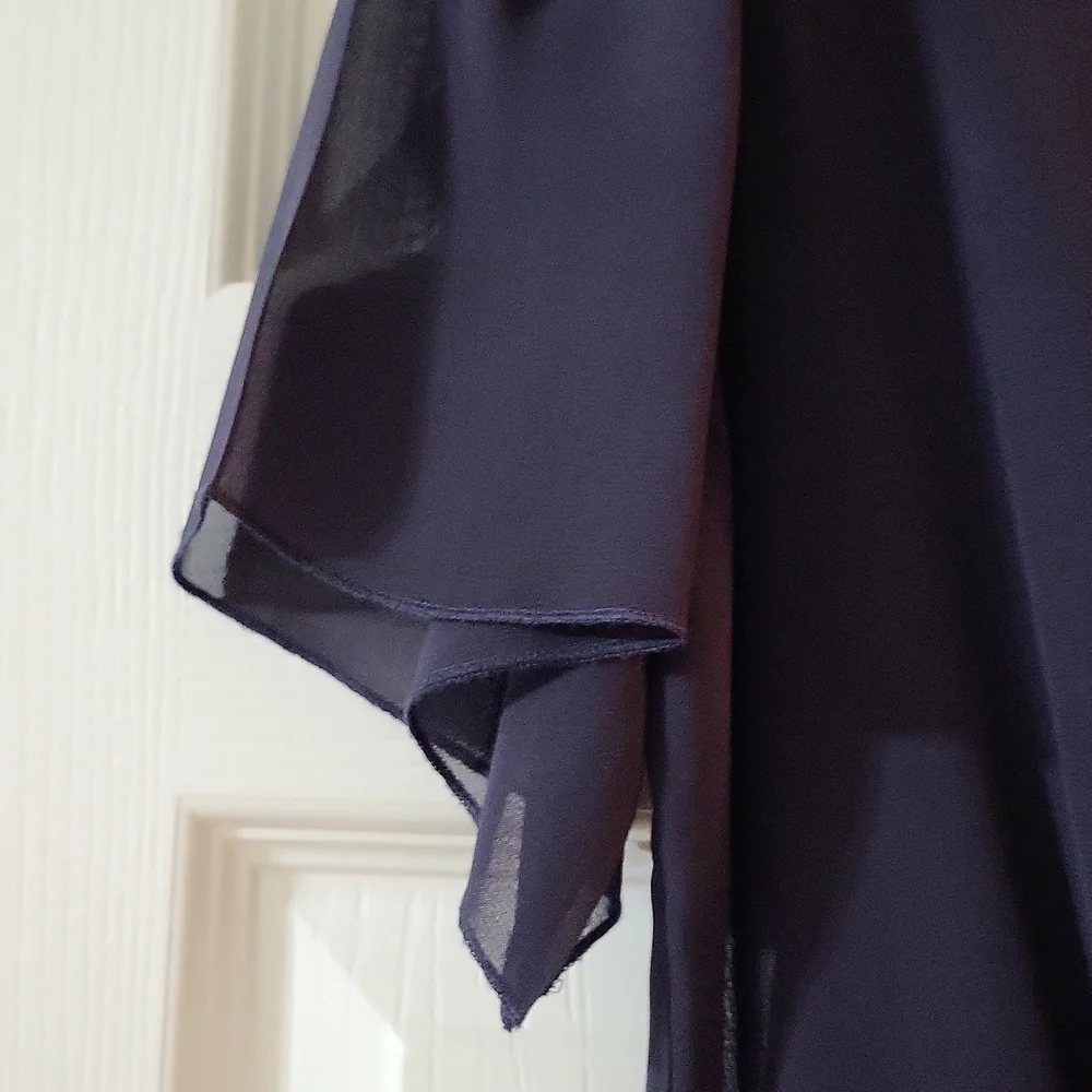 Dress, - Picture 3 of 5